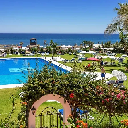 J95 Cabopino Apartamento *