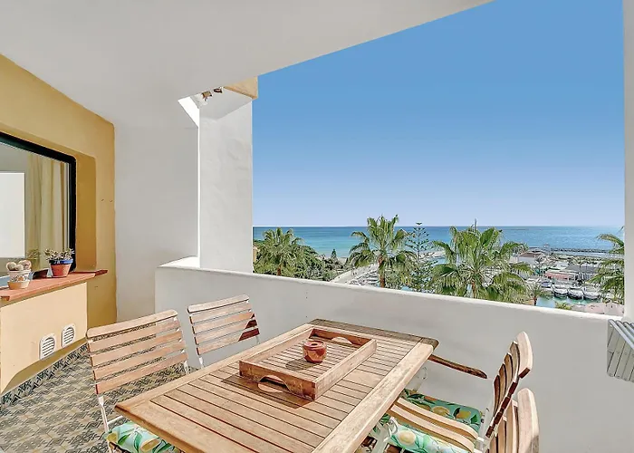 Apartamento J95 Cabopino *