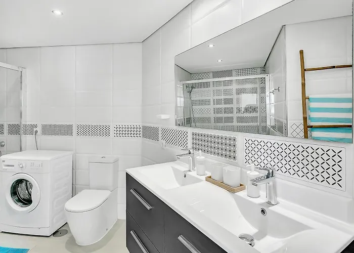 J95 Cabopino Apartamento *