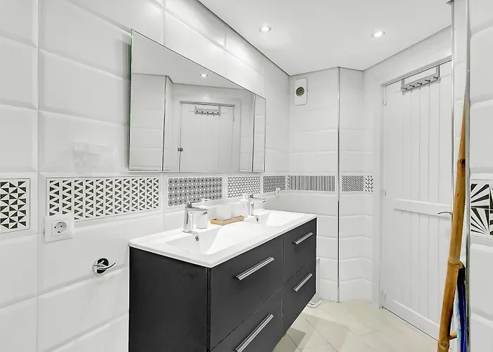 Apartamento J95 Cabopino Marbella